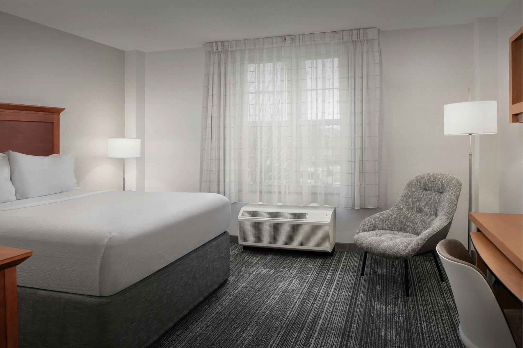 Towneplace Suites Suffolk Chesapeake Eksteriør billede