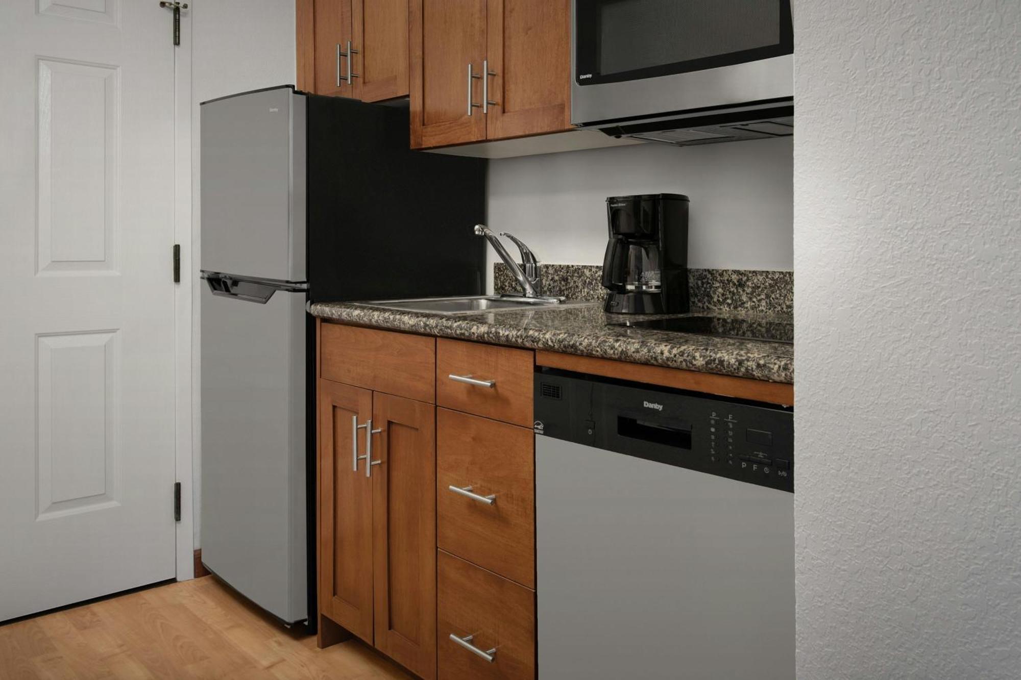 Towneplace Suites Suffolk Chesapeake Eksteriør billede