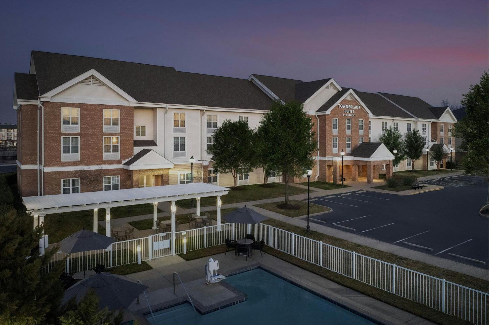 Towneplace Suites Suffolk Chesapeake Eksteriør billede