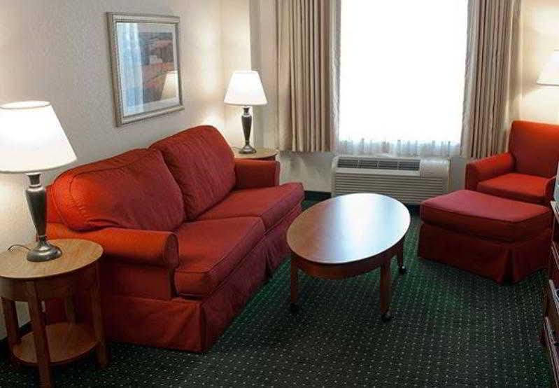 Towneplace Suites Suffolk Chesapeake Eksteriør billede